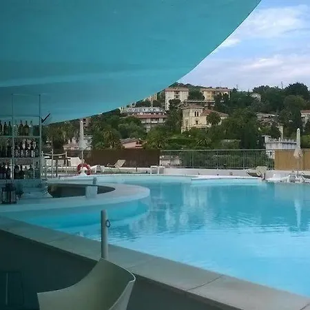 Modus Vivendi Aparthotel 3*